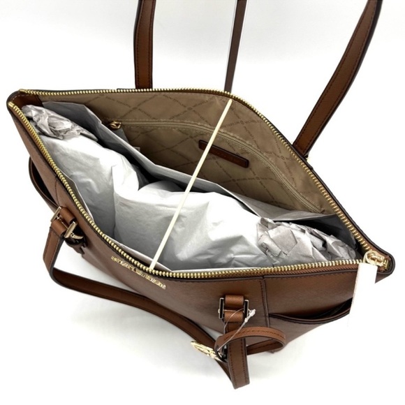 Michael Kors Large Charlotte TZ Tote Bag Luggage Brown - Picture 9 of 11